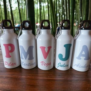Botellas de agua personalizadas para regalo o detalle de invitado